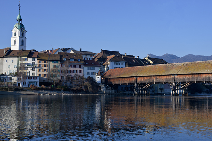 Blick auf Olten und die Aare – Karriere in einer lebendigen Stadt mit hoher Lebensqualität