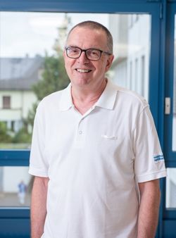 Dr. med. Armin Droll