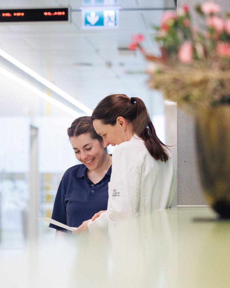 Gesprächssituation im Gesundheitswesen – Bewerbungsgespräch in wertschätzender Atmosphäre