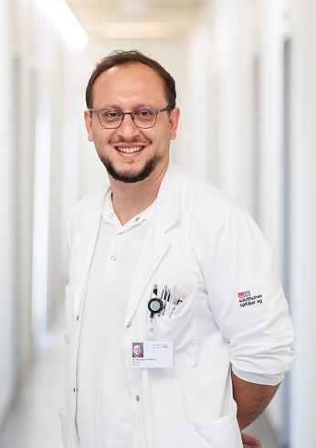 Mustafa_Assadian_web